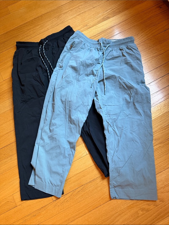 Athleta Pants - Athleta Cropped Trekkie Jogger Pants in Light Blue/Green and Black
